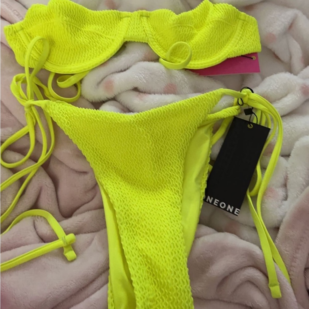 Brand new one one swimsuit